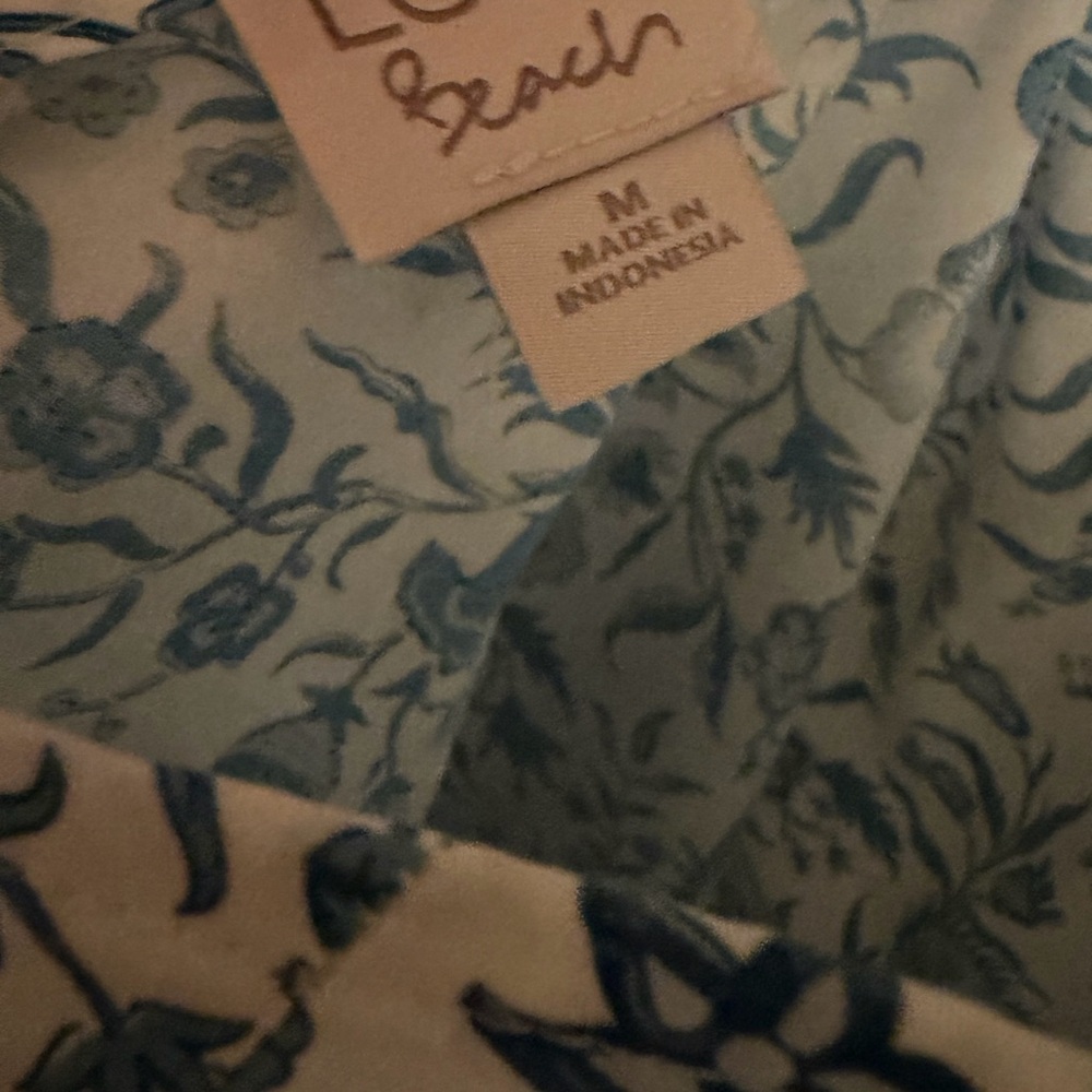 Floral Blue and White Women's Dress with tie back bow! M! LOFT Beach - Picture 8 of 9